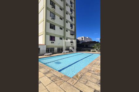 Apartamento à venda com 72m², 2 quartos e 1 vagaÁrea comum - Piscina