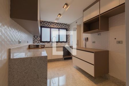 Apartamento à venda com 245m², 4 quartos e 4 vagas Apartamento à venda com 245m², 4 quartos e 4 vagasCozinha