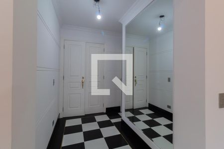 Apartamento à venda com 245m², 4 quartos e 4 vagas Apartamento à venda com 245m², 4 quartos e 4 vagasCorredor Entrada