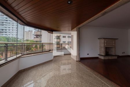 Varanda da Sala de apartamento à venda com 4 quartos, 245m² em Vila Suzana, São Paulo
