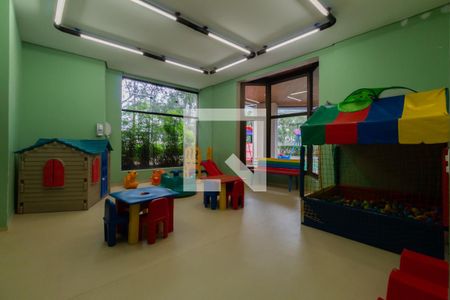 Brinquedoteca de apartamento à venda com 4 quartos, 245m² em Vila Suzana, São Paulo