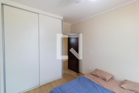 Casa de condomínio para alugar com 420m², 4 quartos e 4 vagasQuarto 01