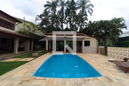 Casa de condomínio para alugar com 420m², 4 quartos e 4 vagasPiscina
