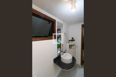 Casa de condomínio para alugar com 420m², 4 quartos e 4 vagasBanheiro 02