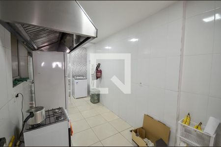 Casa à venda com 150m², 2 quartos e sem vaga Casa à venda com 150m², 2 quartos e sem vagaCozinha