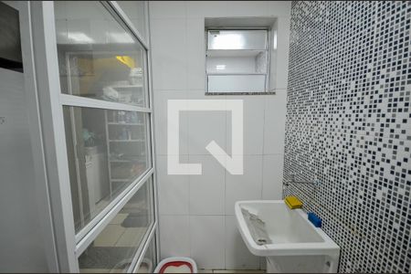 Casa à venda com 150m², 2 quartos e sem vaga Casa à venda com 150m², 2 quartos e sem vagaÁrea de Serviço