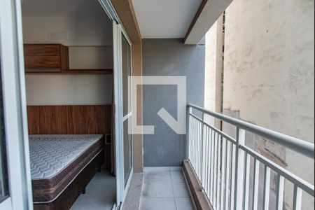 Varanda de kitnet/studio para alugar com 1 quarto, 26m² em Liberdade, São Paulo