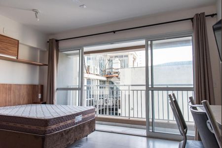 Sala/quarto de kitnet/studio para alugar com 1 quarto, 26m² em Liberdade, São Paulo