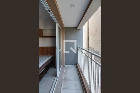 Varanda de kitnet/studio para alugar com 1 quarto, 26m² em Liberdade, São Paulo