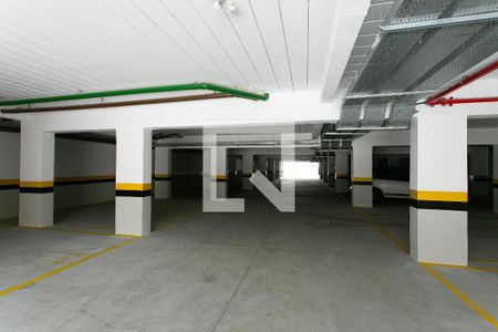 Apartamento à venda com 39m², 1 quarto e 1 vagaÁrea comum - Estacionamento