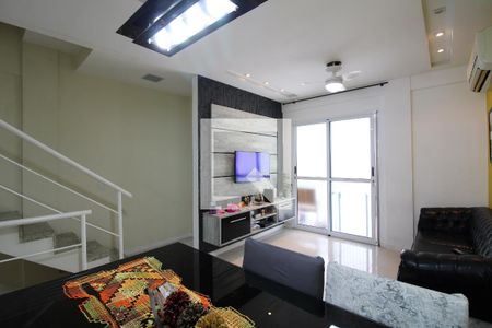 Sala de casa de condomínio para alugar com 5 quartos, 300m² em Freguesia de Jacarepaguá, Rio de Janeiro
