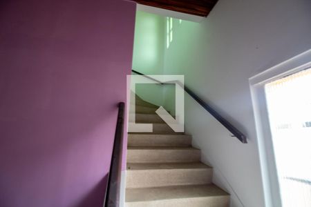 Sala - Escada de casa à venda com 2 quartos, 120m² em Jardim das Acacias, São Paulo