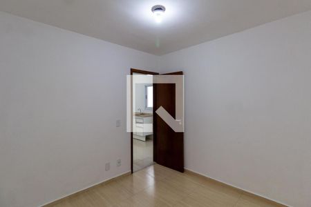 Quarto 1 de apartamento para alugar com 2 quartos, 50m² em Vila Nhocuné, São Paulo