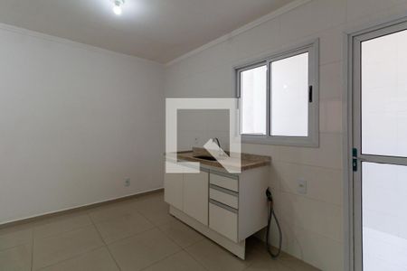 Sala e Cozinha Integrada de apartamento para alugar com 2 quartos, 50m² em Vila Nhocuné, São Paulo