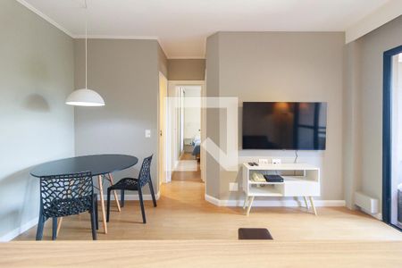 Sala de apartamento para alugar com 2 quartos, 60m² em Cidade Monções, São Paulo