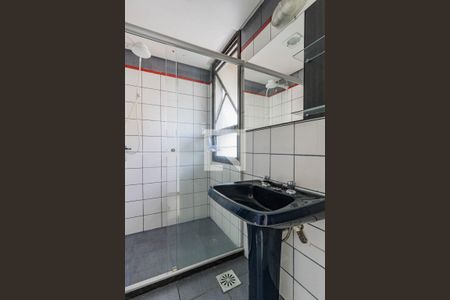 Banheiro de kitnet/studio à venda com 1 quarto, 29m² em Bom Fim, Porto Alegre