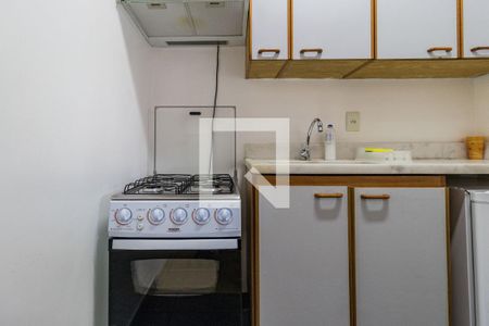 Cozinha de kitnet/studio à venda com 1 quarto, 29m² em Bom Fim, Porto Alegre
