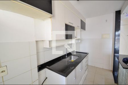 Apartamento à venda com 51m², 2 quartos e sem vagaCozinha e Área de Serviço