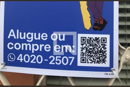 Casa para alugar com 370m², 3 quartos e 6 vagasDetalhe placa