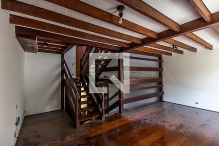 Sala de TV de casa para alugar com 3 quartos, 192m² em Alphaville, Santana de Parnaíba