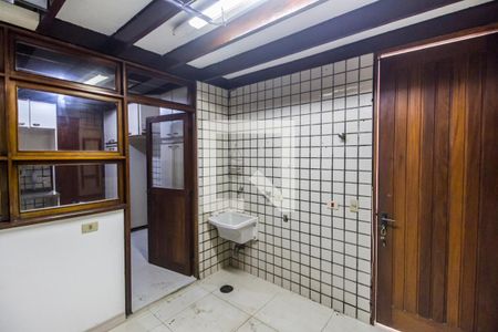 Área de Serviço de casa para alugar com 3 quartos, 192m² em Alphaville, Santana de Parnaíba