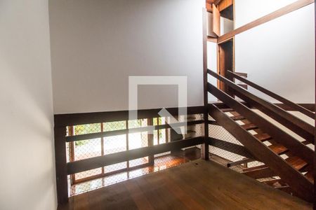 Sala de TV de casa para alugar com 3 quartos, 192m² em Alphaville, Santana de Parnaíba