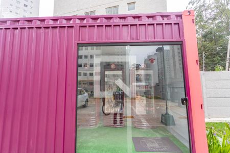 Apartamento à venda com 43m², 2 quartos e sem vaga Apartamento à venda com 43m², 2 quartos e sem vagaMercado