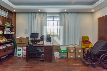 Sala 2 de casa à venda com 5 quartos, 250m² em João Pinheiro, Belo Horizonte