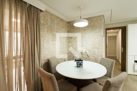 Apartamento à venda com 150m², 4 quartos e 4 vagasSala