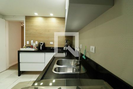 Apartamento à venda com 150m², 4 quartos e 4 vagasCozinha