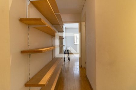 Corredor de casa à venda com 2 quartos, 90m² em Jardim da Saúde, São Paulo