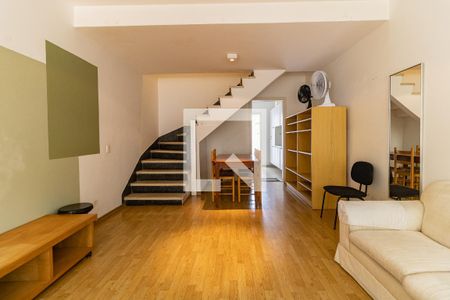 Sala de casa à venda com 2 quartos, 90m² em Jardim da Saúde, São Paulo