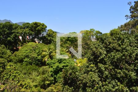 Apartamento à venda com 58m², 2 quartos e 1 vagaÁrea de serviço - Vista