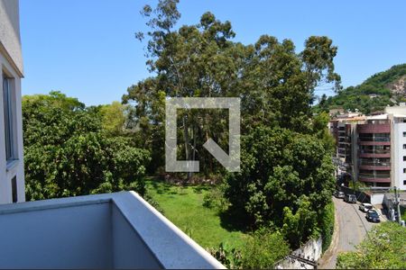 Apartamento à venda com 58m², 2 quartos e 1 vagaVaranda da sala