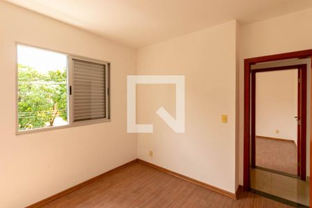 Quarto 1 de apartamento à venda com 3 quartos, 180m² em Caiçara-adelaide, Belo Horizonte