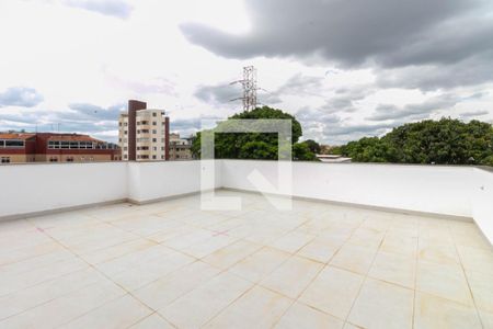 Apartamento à venda com 215m², 4 quartos e 3 vagas Apartamento à venda com 215m², 4 quartos e 3 vagasCobertura