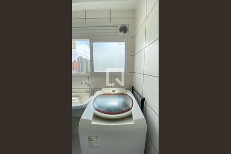 Apartamento à venda com 65m², 2 quartos e 1 vagaÁrea de Serviço