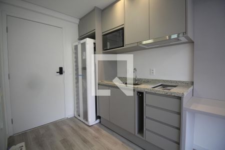 Cozinha de kitnet/studio para alugar com 1 quarto, 25m² em Paraíso, São Paulo