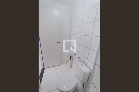Apartamento à venda com 47m², 2 quartos e sem vaga Apartamento à venda com 47m², 2 quartos e sem vagaBanheiro