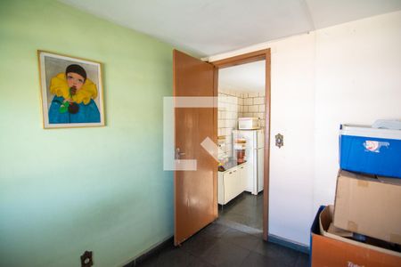 Quarto de casa para alugar com 7 quartos, 250m² em Dom Cabral, Belo Horizonte