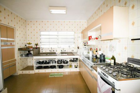 Casa à venda com 448m², 4 quartos e 8 vagasCozinha