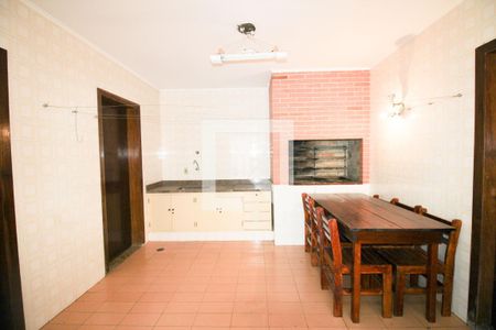 Casa à venda com 448m², 4 quartos e 8 vagasÁrea comum