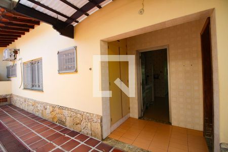 Casa à venda com 448m², 4 quartos e 8 vagasÁrea de Externa