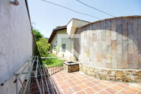 Casa à venda com 448m², 4 quartos e 8 vagasÁrea comum