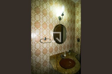 Casa à venda com 448m², 4 quartos e 8 vagasBanheiro