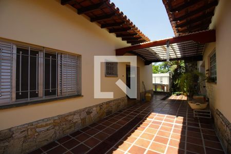 Casa à venda com 448m², 4 quartos e 8 vagasÁrea comumÁrea comum