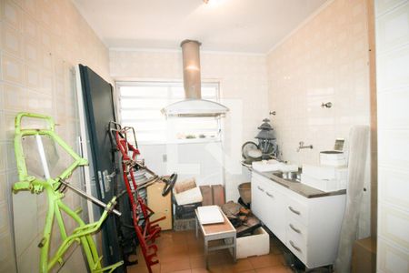 Casa à venda com 448m², 4 quartos e 8 vagasQuarto de Serviço