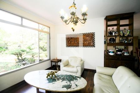 Sala de casa à venda com 4 quartos, 448m² em Interlagos, São Paulo