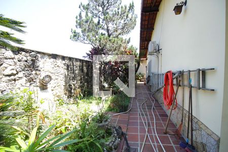 Casa à venda com 448m², 4 quartos e 8 vagasÁrea comum