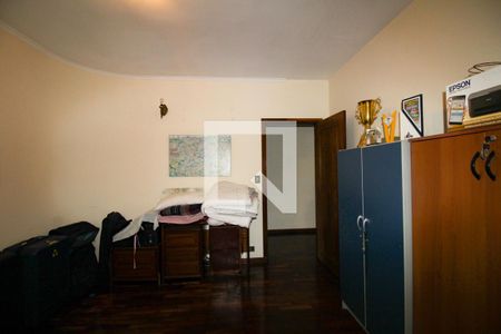 Casa à venda com 448m², 4 quartos e 8 vagasQuarto